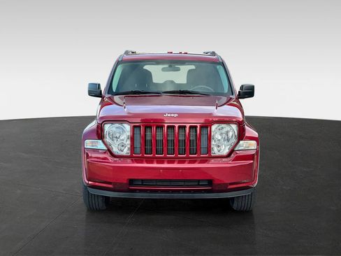 Used 2012 Jeep Liberty Sport w/ Popular Equipment Group AWD/4WD image 2