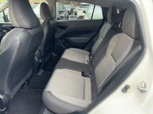 Used 2024 Subaru Crosstrek 2.0i Premium AWD/4WD image 19