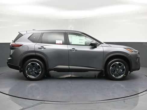 New 2026 Nissan Rogue SV w/ Cold Weather Package image 28