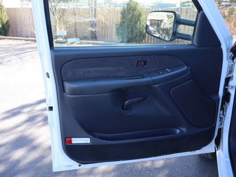 Used 2000 GMC Sierra 2500 SLE image 22