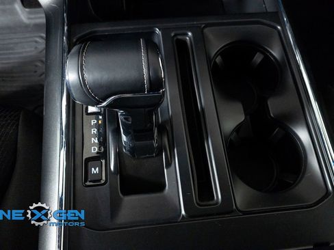 Used 2022 Ford F150 XLT w/ Equipment Group 302A High image 18