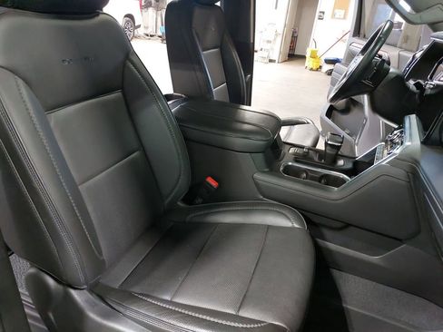Used 2023 GMC Sierra 1500 Denali w/ Denali Reserve Package AWD/4WD image 10
