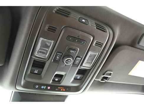 Used 2022 Cadillac Escalade Premium Luxury w/ Performance Package image 57