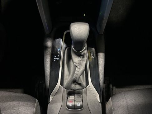 Used 2024 Toyota Corolla Cross LE image 9