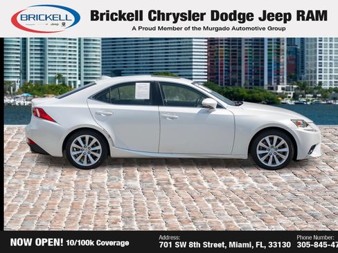 Used 2016 Lexus IS 200t RWD image 4