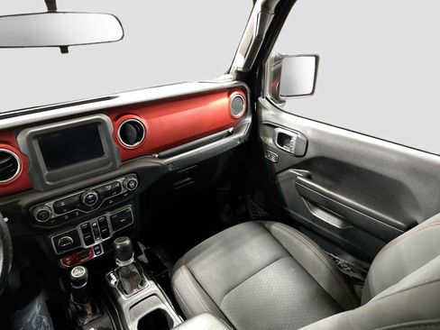 Used 2020 Jeep Gladiator Rubicon AWD/4WD image 21
