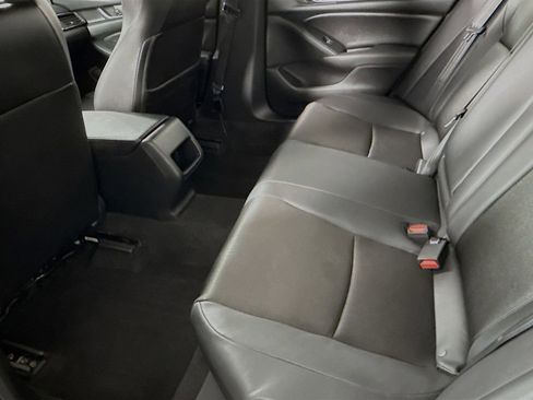 Used 2019 Honda Accord Sport image 31