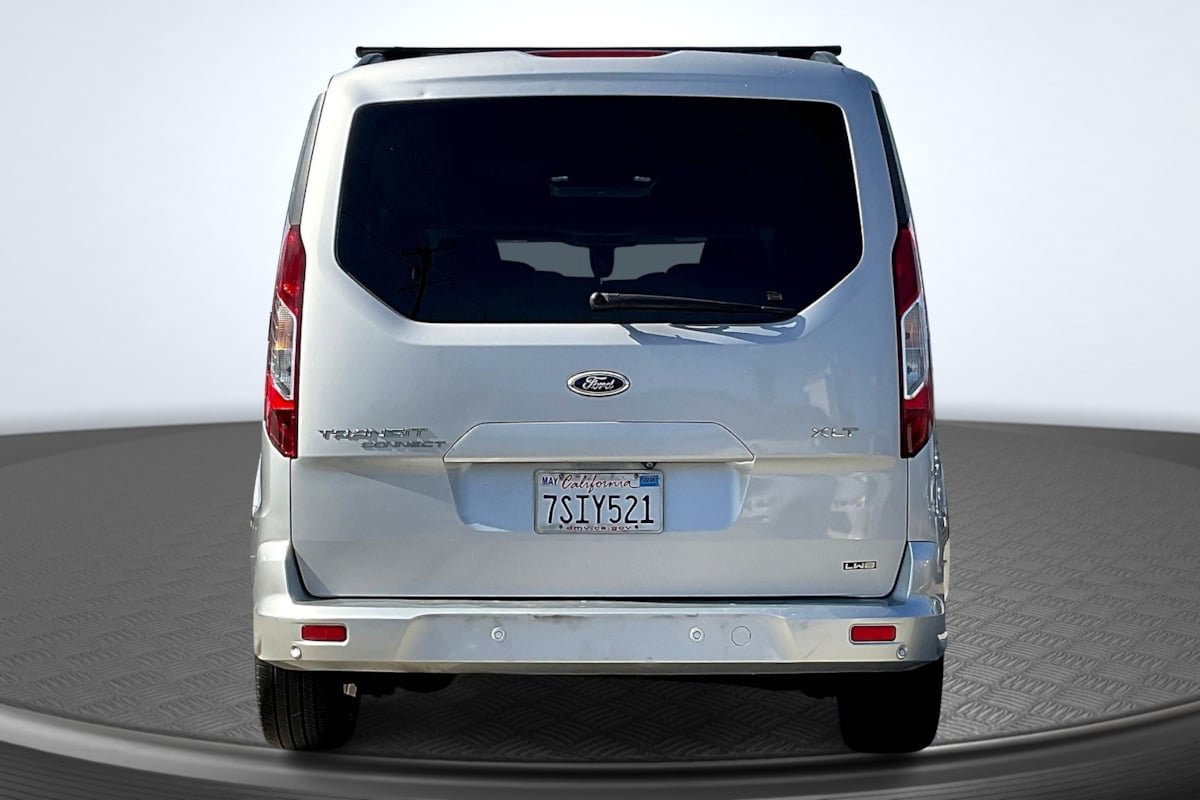 Used 2016 Ford Transit Connect XLT FWD image 4