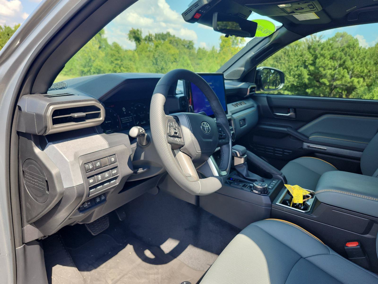 Used 2026 Toyota Tacoma 4x4 Double Cab Hybrid image 15