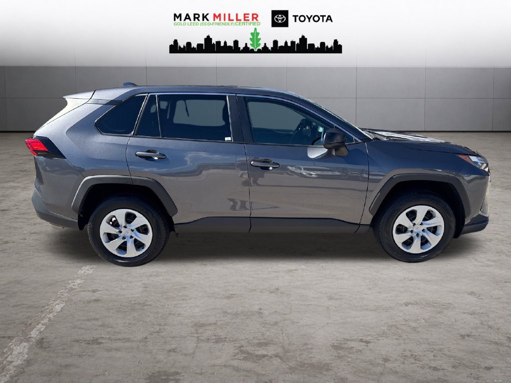 Certified 2025 Toyota RAV4 LE AWD/4WD image 6