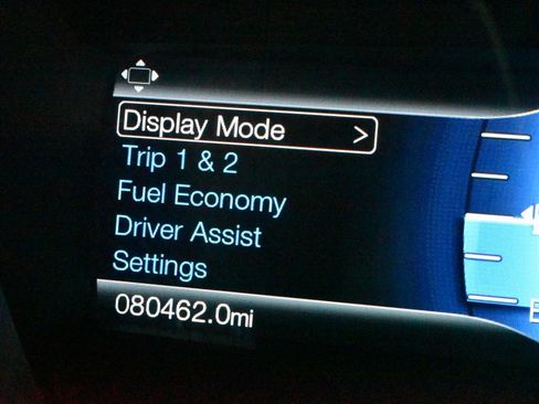 Used 2016 Ford Fusion SE image 24