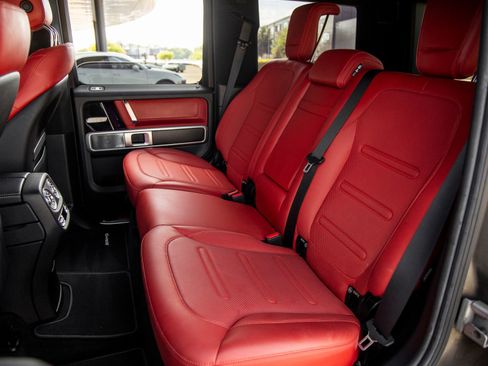 Used 2021 Mercedes-Benz G 550 image 39