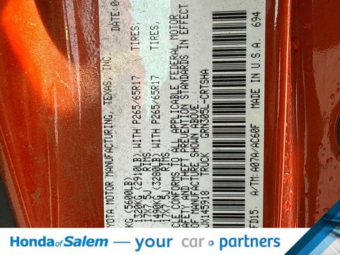 Used 2018 Toyota Tacoma TRD Sport w/ Technology Package image 19