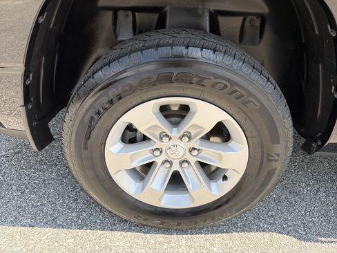 Used 2023 RAM 1500 Laramie RWD image 18