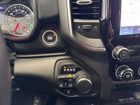 New 2026 RAM 1500 Express AWD/4WD image 35