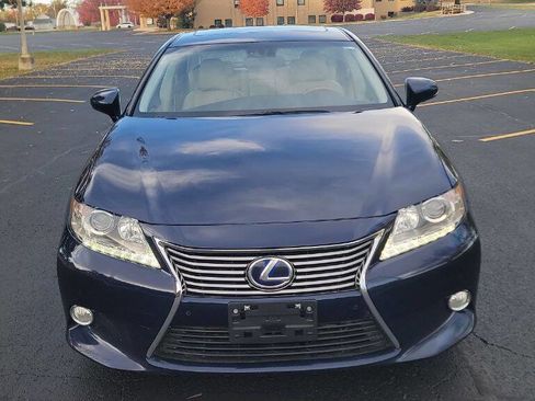Used 2013 Lexus ES 300h image 8