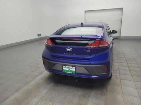 Used 2020 Hyundai Ioniq Blue FWD image 7