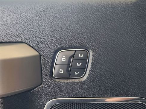 Used 2021 Ford F350 Lariat w/ Lariat Ultimate Package image 10