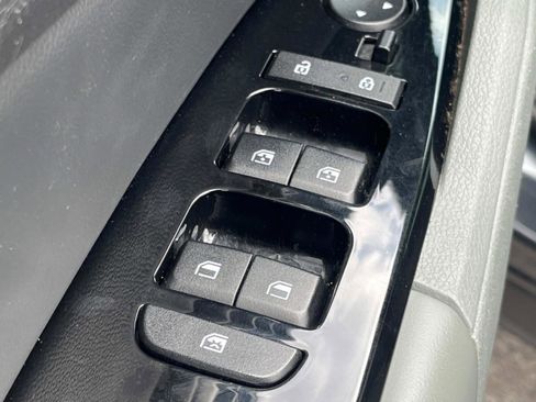 Used 2023 Kia Sportage X-Line w/ X-Line Premium Package image 30