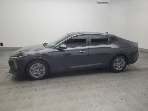 Used 2025 Kia K4 FWD image 2