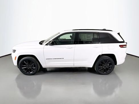 New 2026 Jeep Grand Cherokee Limited AWD/4WD image 4