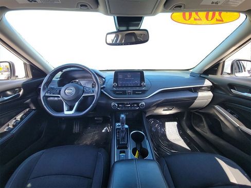 Used 2020 Nissan Altima 2.5 SV image 21