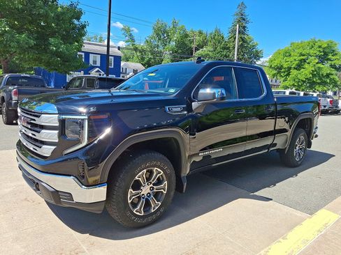 New 2026 GMC Sierra 1500 SLE AWD/4WD image 3