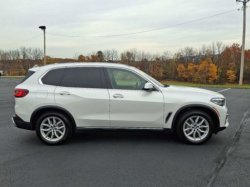 Used 2022 BMW X5 xDrive40i w/ Premium Package image 7
