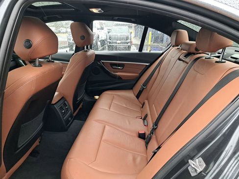 Used 2017 BMW 330i Sedan image 14