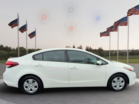 Used 2018 Kia Forte LX FWD image 8