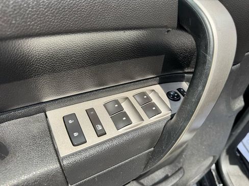 Used 2011 Chevrolet Silverado 1500 LT w/ All-Star Edition AWD/4WD image 12