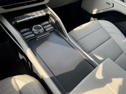 New 2026 Lincoln Nautilus Reserve w/ Jet Appearance Package AWD/4WD image 15