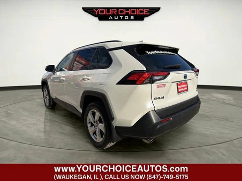 Used 2021 Toyota RAV4 XLE Premium AWD/4WD image 3