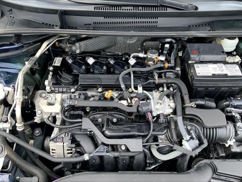 Used 2024 Toyota Corolla LE FWD image 30