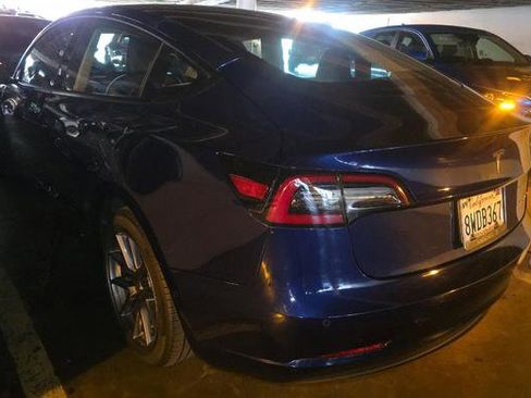 Used 2021 Tesla Model 3 Long Range image 3