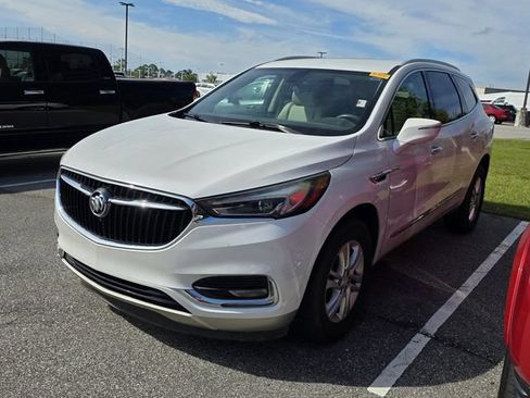 Used 2019 Buick Enclave Essence w/ Trailering Package, 5000 lbs. FWD image 14