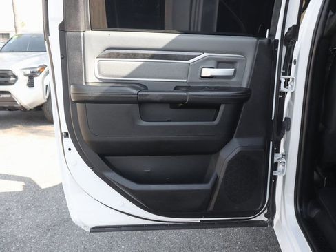 Used 2021 RAM 2500 Big Horn image 36