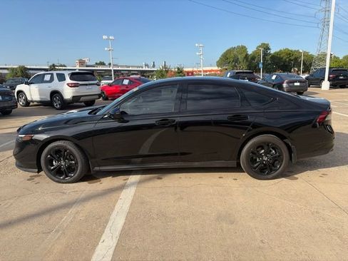 Used 2025 Honda Accord SE image 3