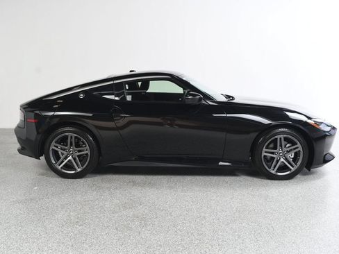 Used 2026 Nissan Z Sport w/ Floor Mat Package RWD image 4