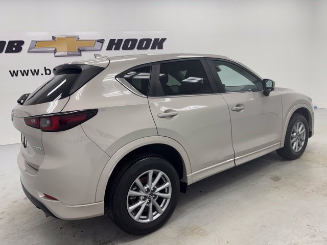Used 2025 MAZDA CX-5 AWD 2.5 S w/ Select Package image 5