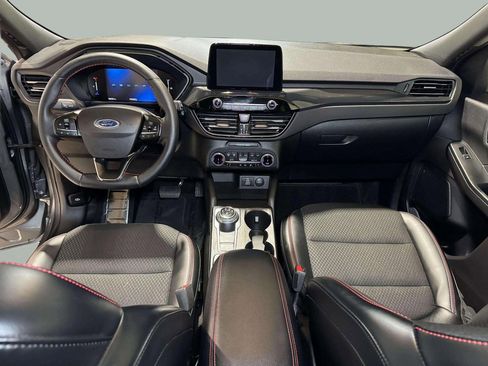 Used 2025 Ford Escape ST-Line Select image 18