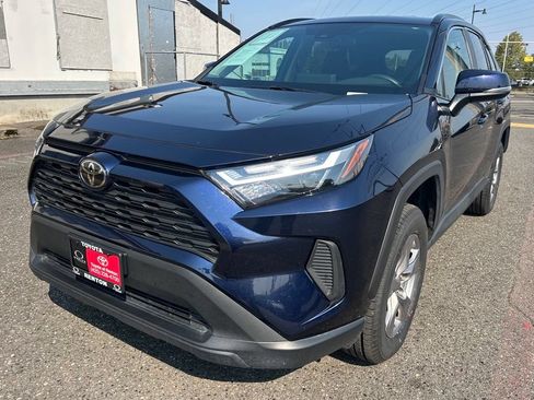 Certified 2025 Toyota RAV4 XLE AWD/4WD image 1