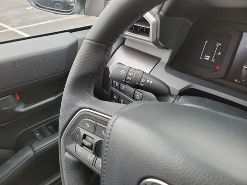 New 2026 Toyota 4Runner SR5 image 26