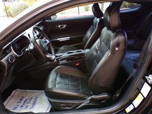 Used 2021 Ford Mustang GT Premium w/ Equipment Group 401A image 13