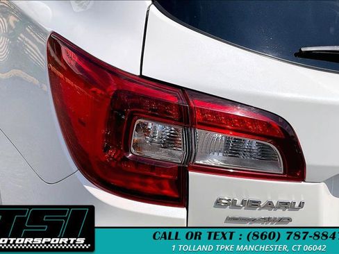 Used 2016 Subaru Outback 2.5i Limited AWD/4WD image 29