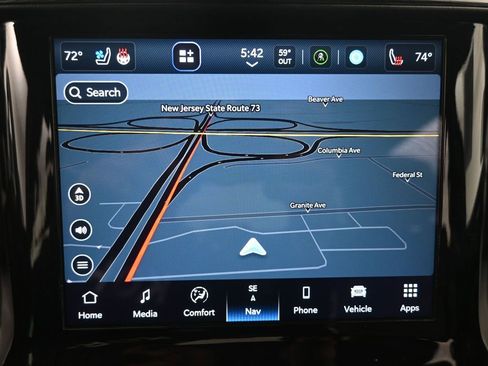 Used 2023 RAM 1500 Laramie image 12