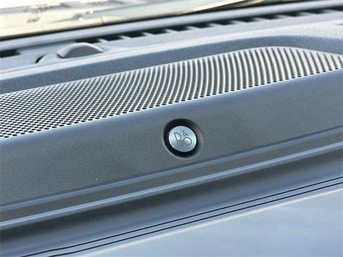 Used 2024 Ford F250 Lariat w/ Chrome Package image 19