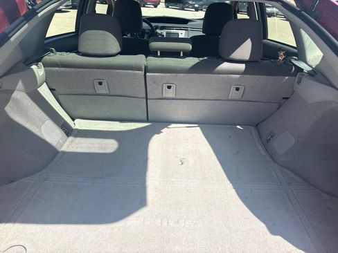 Used 2015 Toyota Prius Two FWD image 31