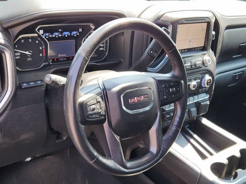 Used 2019 GMC Sierra 1500 AT4 w/ AT4 Premium Package AWD/4WD image 4