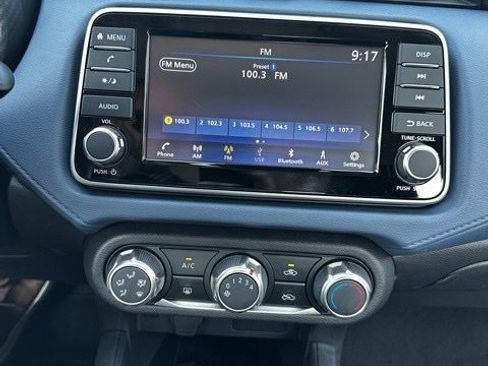 New 2025 Nissan Versa SV w/ Trunk Package image 19